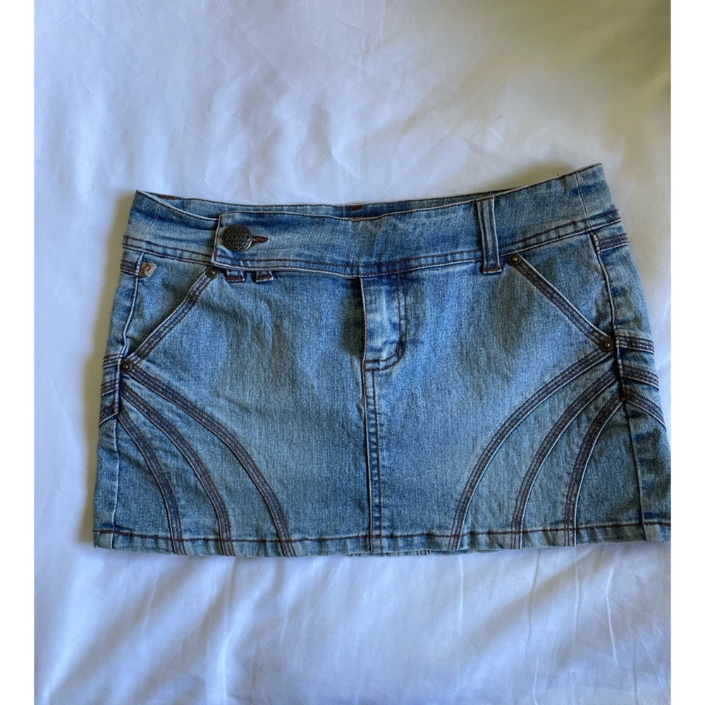 Y2k Micro mini skirt low rise trend